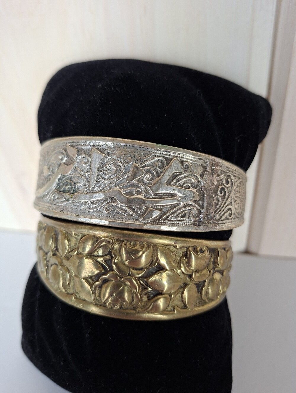 Vintage Brass And Silver Tone Bangles Lot Of 2 embossed engraved bracelet